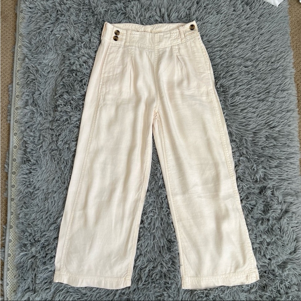 American Eagle 0 short linen blend wide leg coulotte